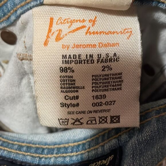 Citizens of Humanity Ingrid #002 Low waist flare distressed light wash - Picture 6 of 8